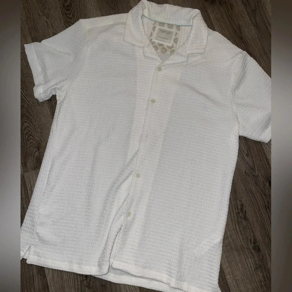 Men's Button Up shirt